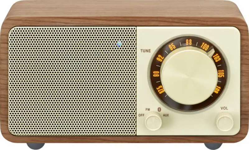 SANGEAN WR-7 Walnut